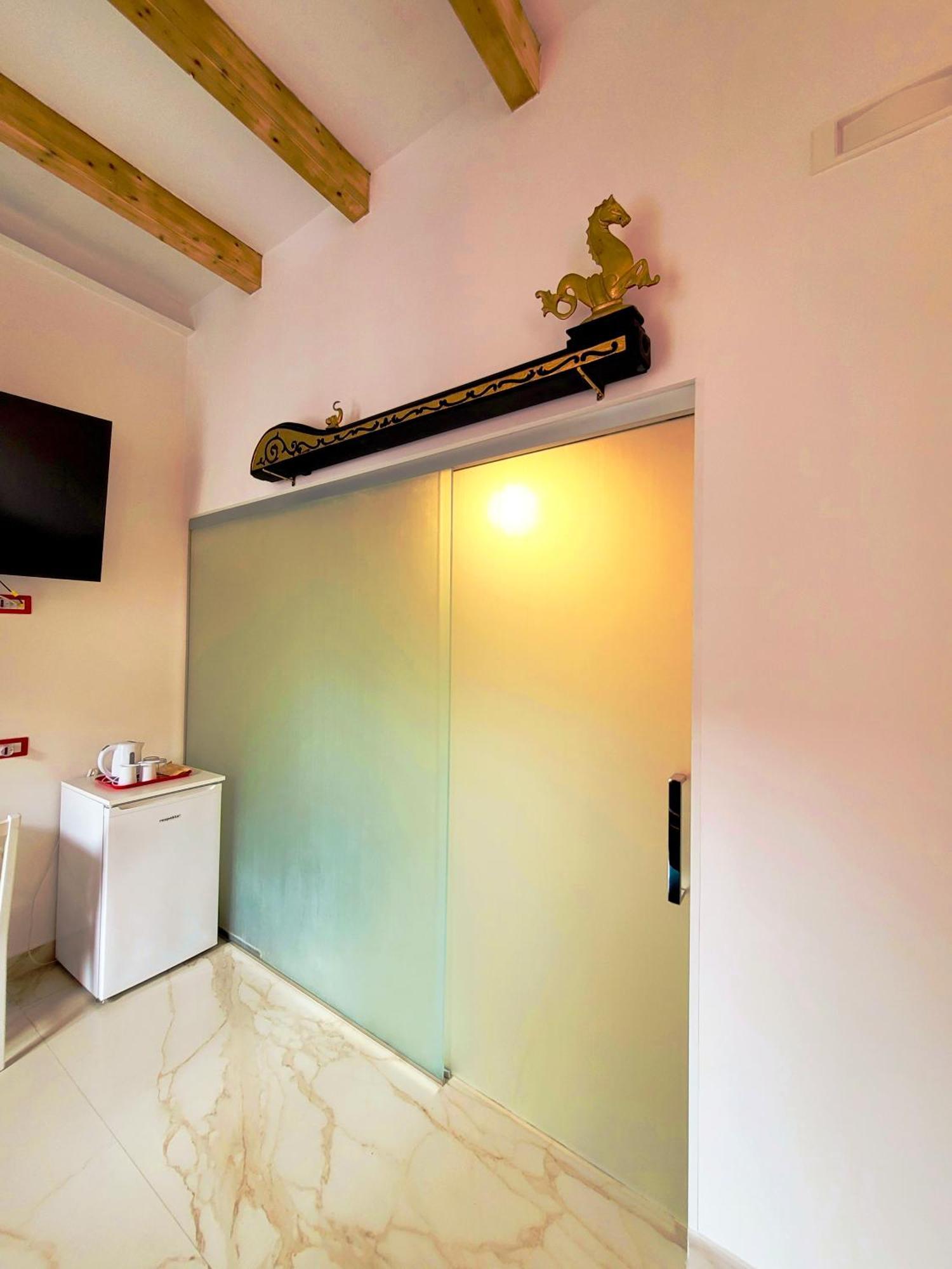 I Migliori Artisti Hotel Naples Exterior photo
